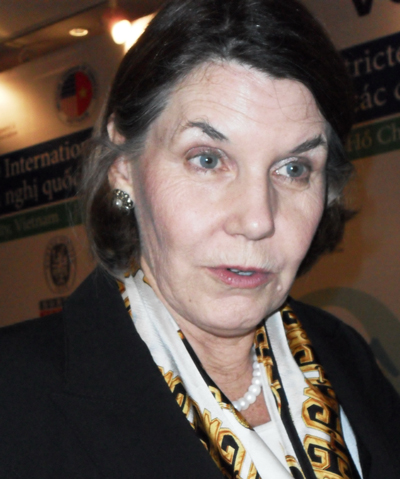 hang_may_mac_da_giay