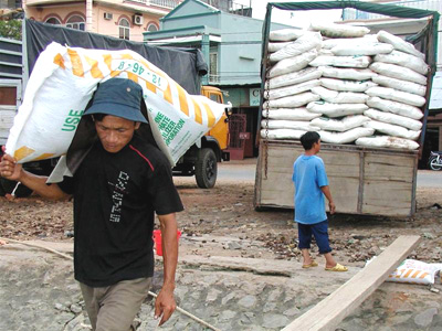 tam_dung_XK_phan_bon