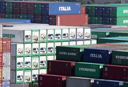 Xuat_Khau_Nhat_Sut_Manh