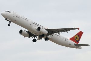 TransAsia_Airways_Airbus_A321_Gu