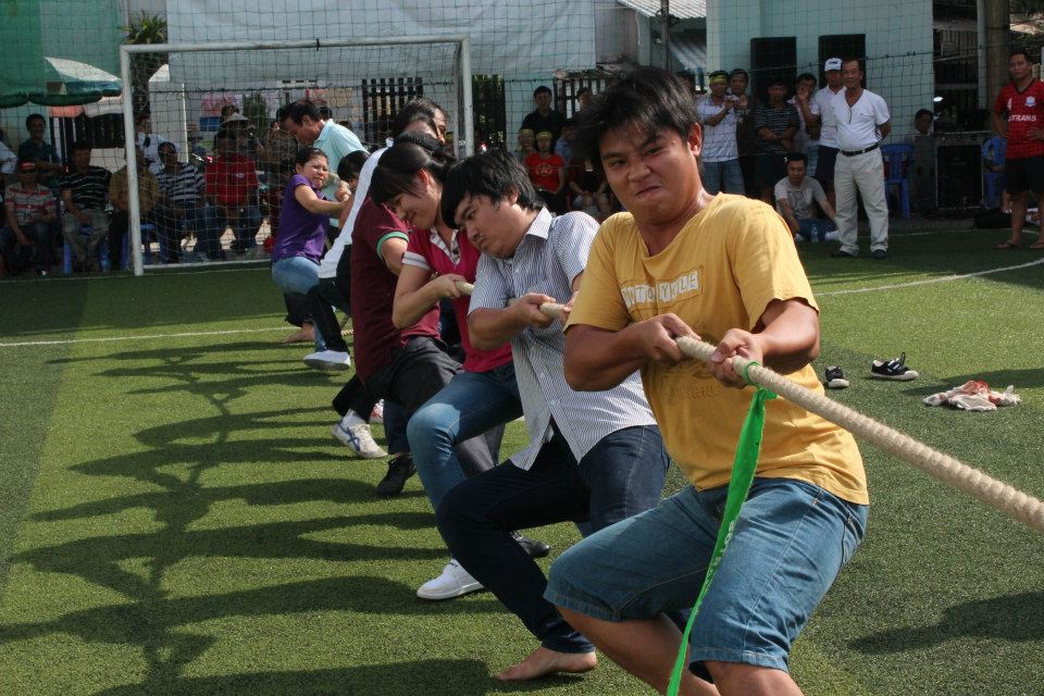 30945_243901912406135_1594709400_n