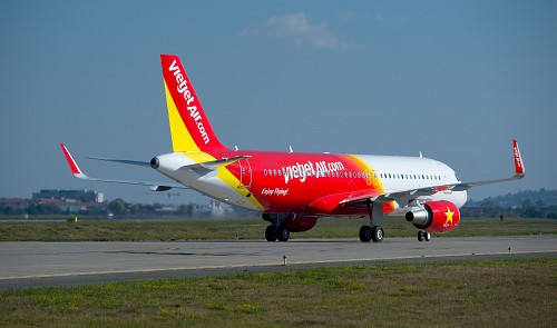 VIETJET8